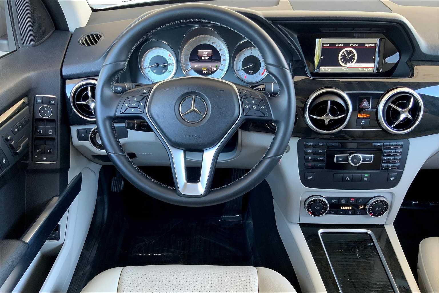 2014 Mercedes Benz GLK 350 photo 4