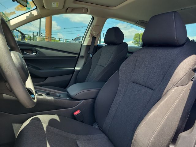 2025 Honda Accord SE - Photo 10