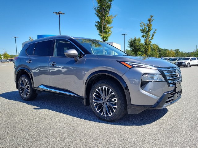 Used 2024 Nissan Rogue Platinum SUV