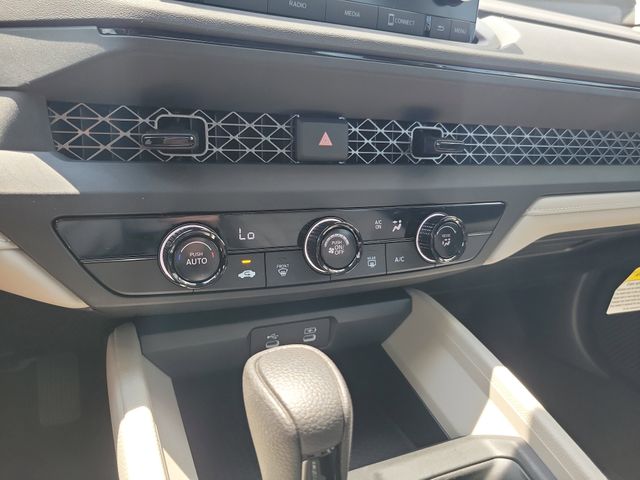2025 Honda Accord LX - Photo 21