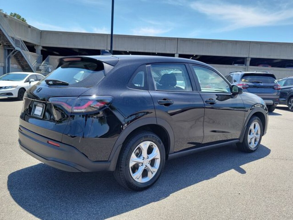 Certified 2023 Honda HR-V LX AWD SUV