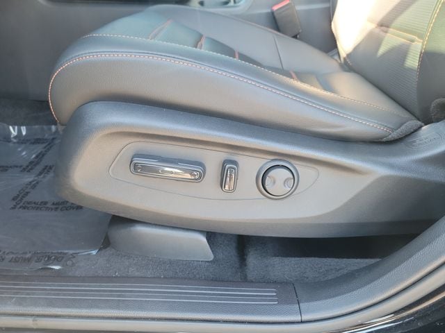 2025 Honda CR-V Sport Touring - Photo 11