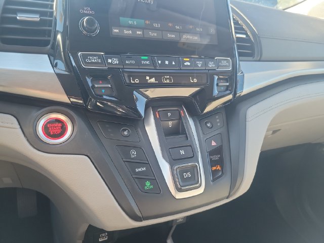 2024 Honda Odyssey EX-L - Photo 22