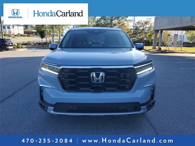 2025 Honda Pilot Touring photo 2