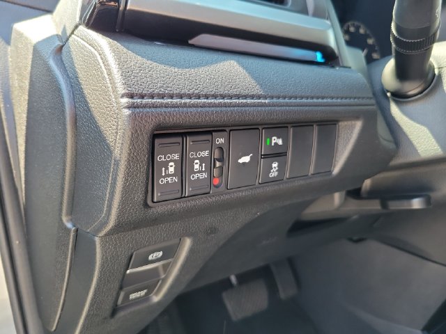 2025 Honda Odyssey Touring - Photo 9