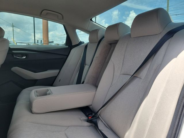 2025 Honda Accord LX - Photo 26