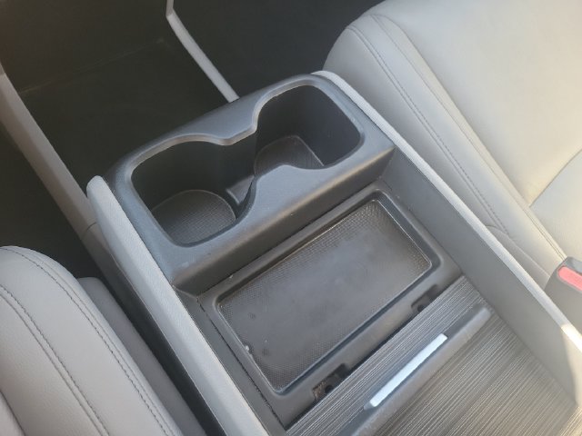 2024 Honda Odyssey EX-L - Photo 24