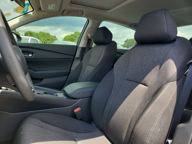 2025 Honda Accord SE - Photo 10