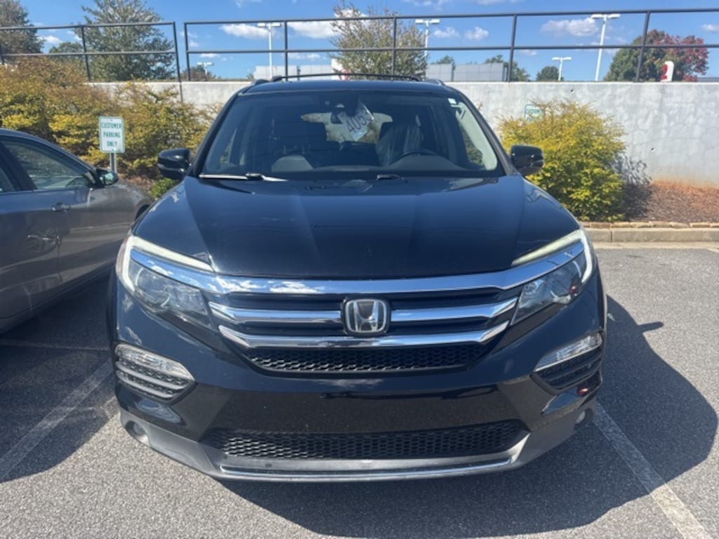 Certified 2017 Honda Pilot Elite AWD SUV