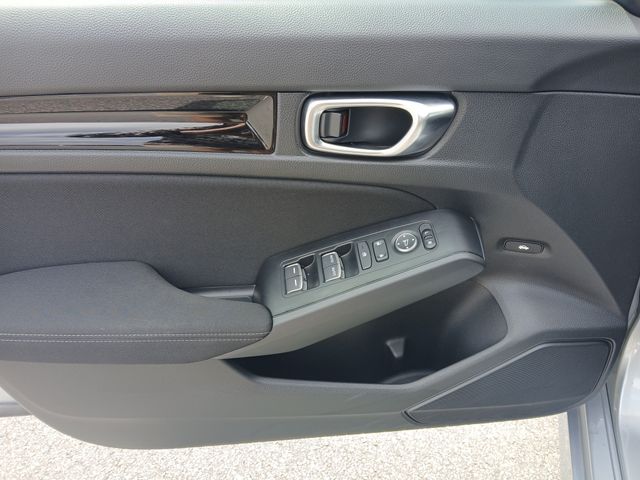 2025 Honda Civic Sport - Photo 7