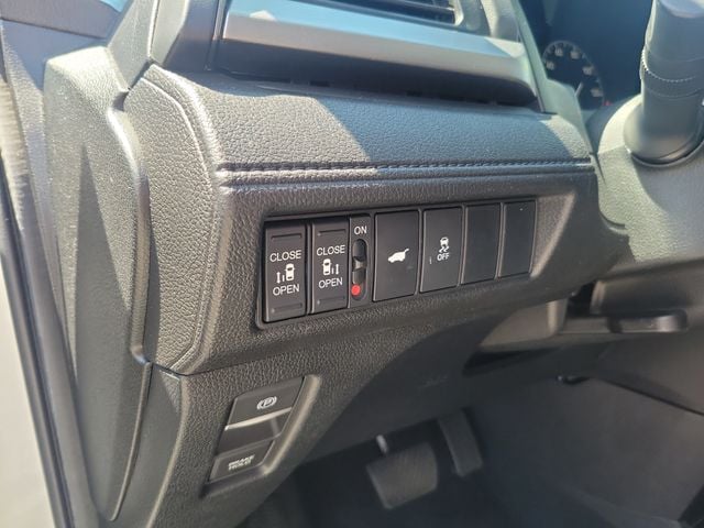 2025 Honda Odyssey EX-L - Photo 10