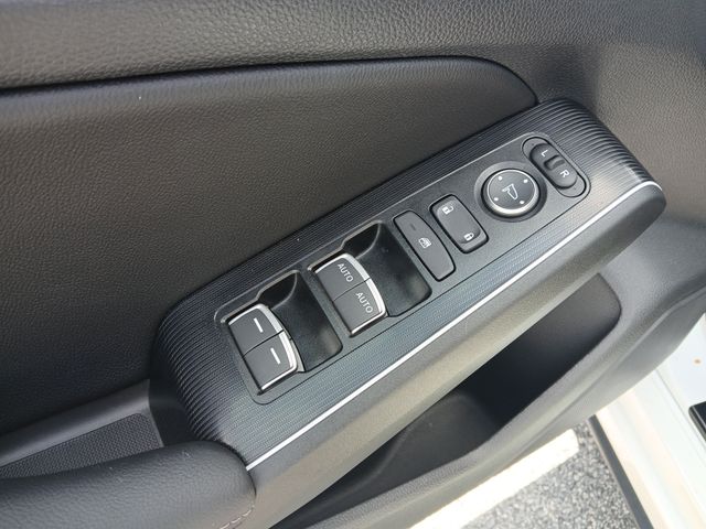 2026 Honda Civic Hatchback Sport Touring - Photo 9
