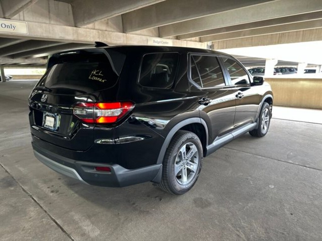 Certified 2025 Honda Pilot EX-L SUV