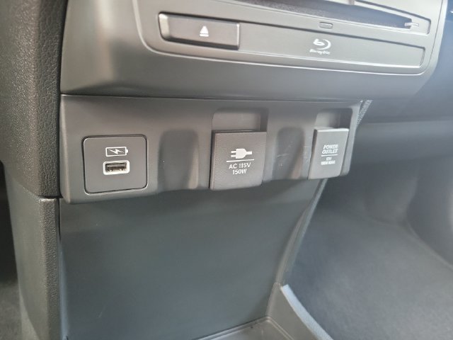 2023 Honda Odyssey Elite - Photo 24