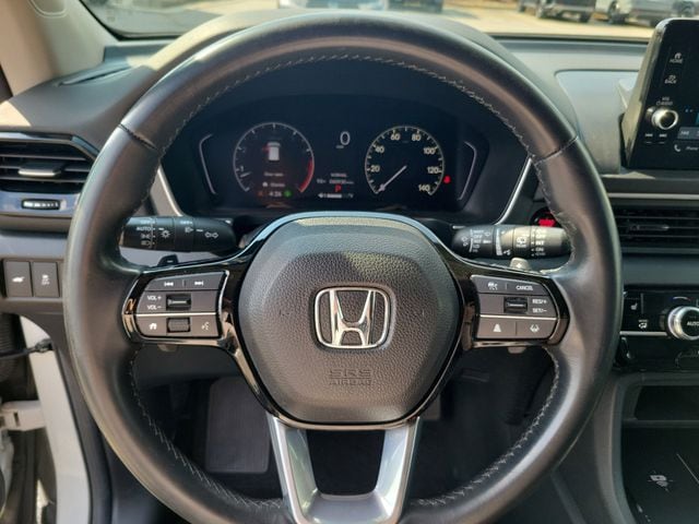 2025 Honda Pilot EX-L - Photo 14