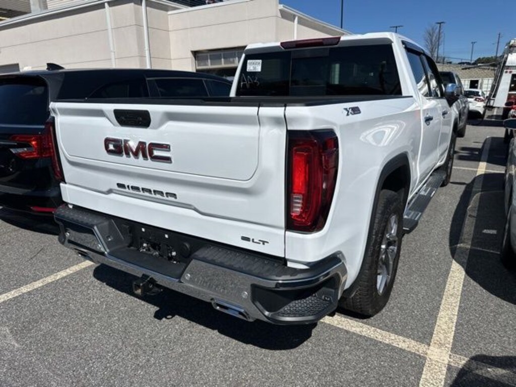 Used 2025 GMC Sierra 1500 SLT Truck Crew Cab