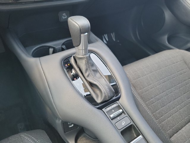 2025 Honda HR-V LX - Photo 22