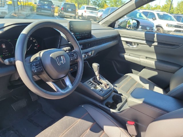 2025 Honda CR-V Sport-L - Photo 14
