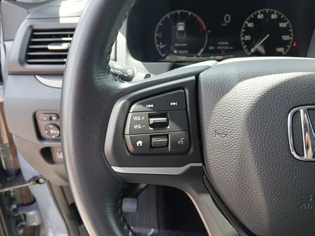 2025 Honda Ridgeline Sport - Photo 14