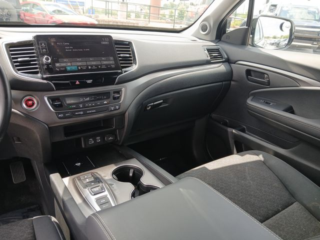 2025 Honda Ridgeline Sport - Photo 27