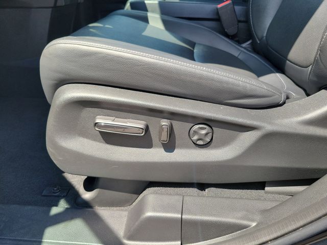 2023 Honda Odyssey EX-L - Photo 11