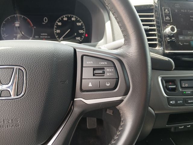 2025 Honda Ridgeline Sport - Photo 17