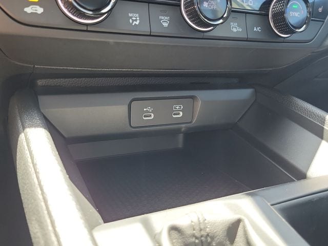 2025 Honda Accord SE - Photo 24