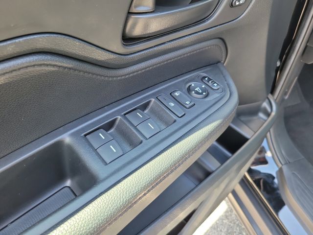2023 Honda Odyssey EX-L - Photo 9
