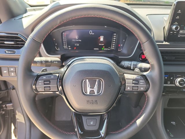 2025 Honda Pilot Black Edition - Photo 15