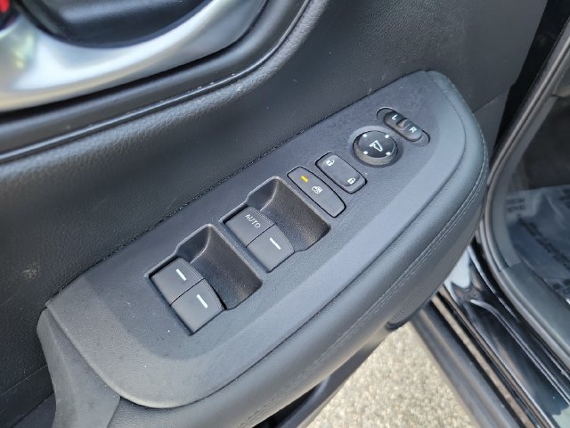 2025 Honda HR-V LX - Photo 9