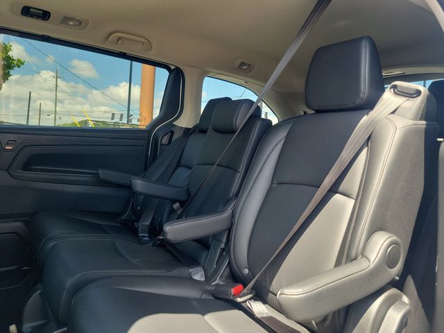 2025 Honda Odyssey EX-L - Photo 28