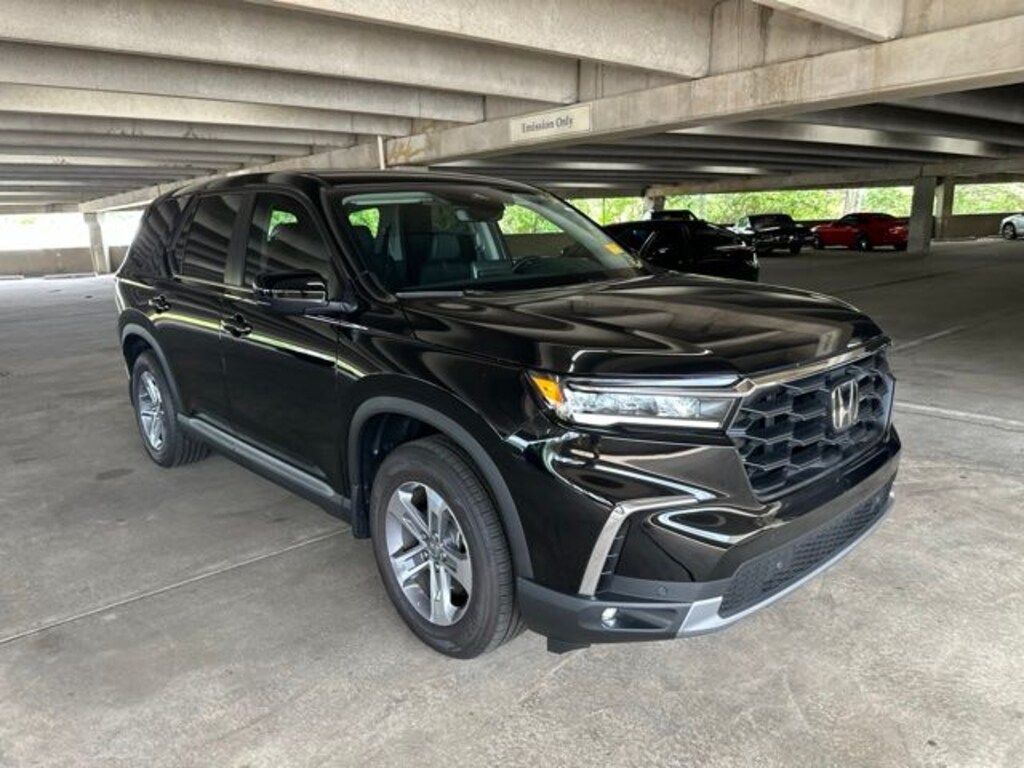 Certified 2025 Honda Pilot EX-L SUV