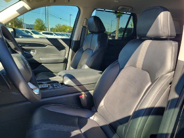 2025 Honda Pilot EX-L - Photo 12