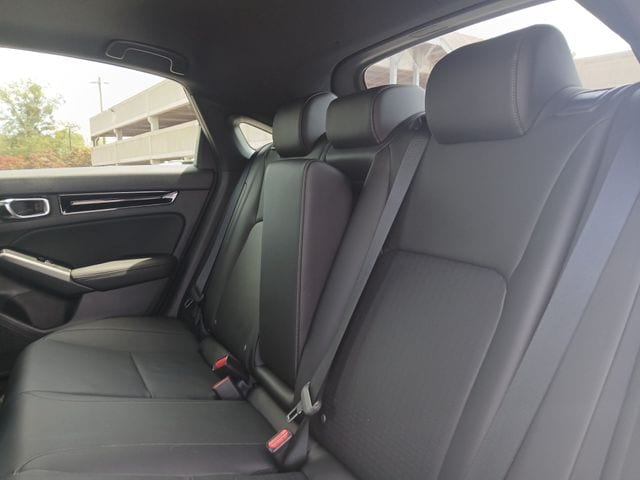 2026 Honda Civic Hatchback Sport Touring - Photo 29