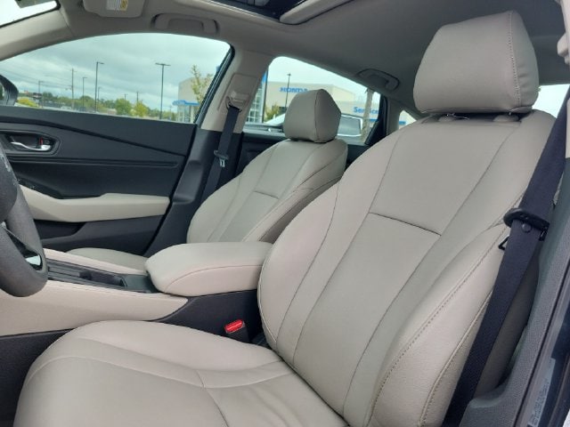 2024 Honda Accord EX - Photo 11