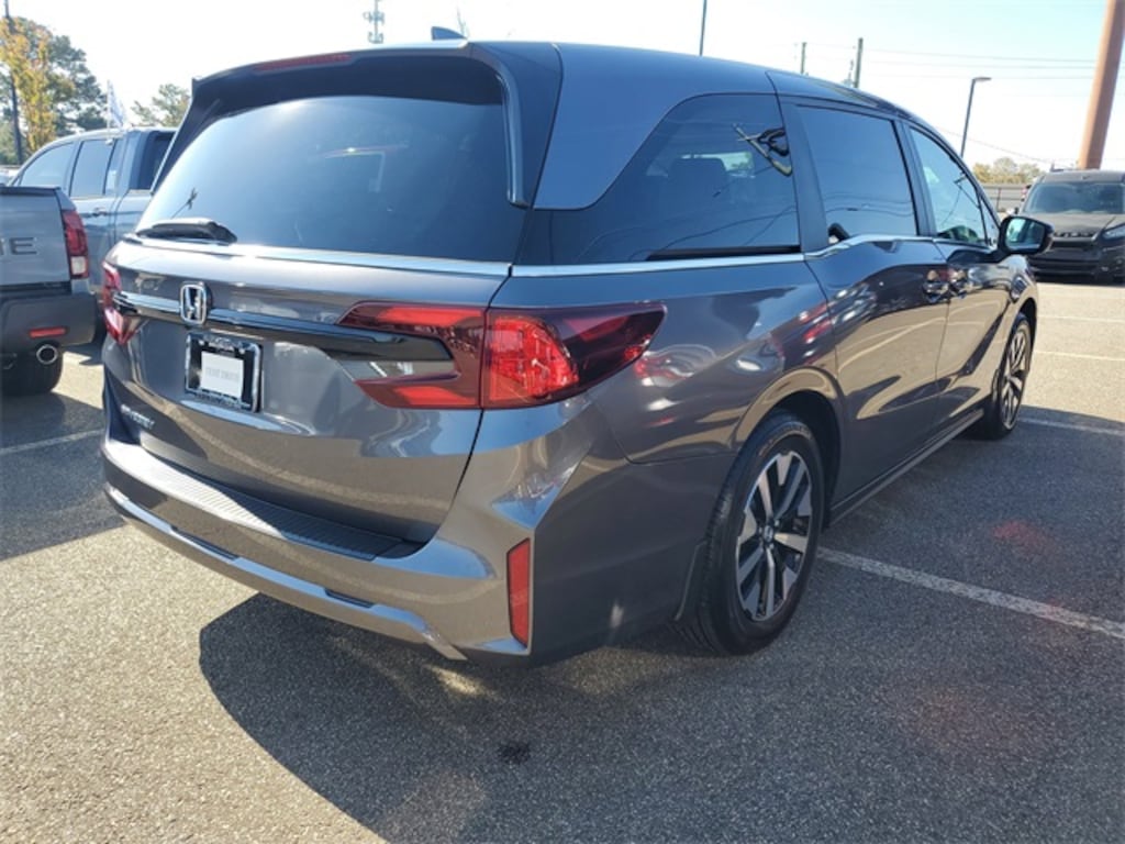 Certified 2025 Honda Odyssey EX-L Van