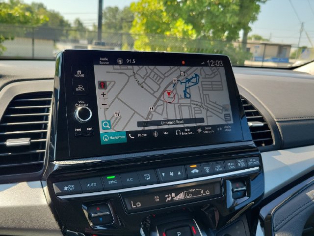 2025 Honda Odyssey Touring - Photo 21
