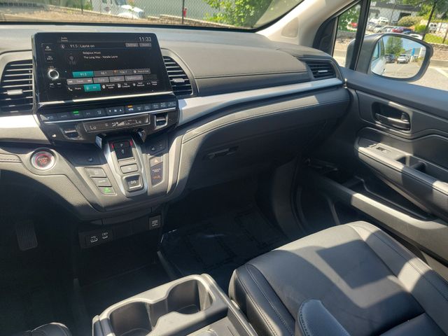 2025 Honda Odyssey EX-L - Photo 31