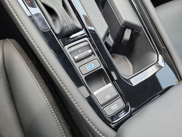 2025 Honda Accord Hybrid Touring - Photo 27