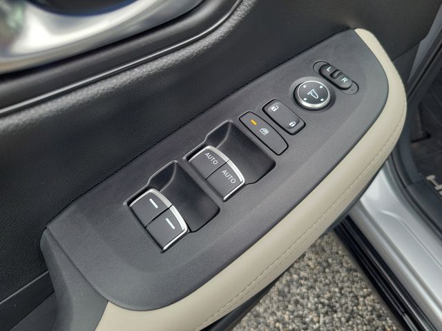 2024 Honda HR-V EX-L - Photo 9