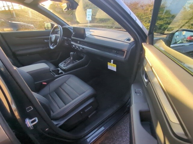 2024 Honda CR-V Hybrid Sport-L photo 4