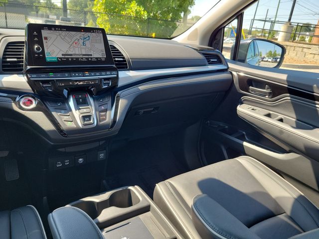 2025 Honda Odyssey Touring - Photo 31