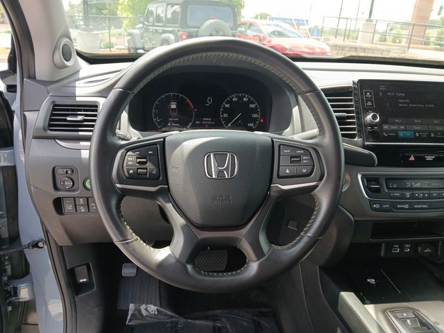 2025 Honda Ridgeline Sport - Photo 26