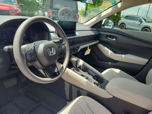 2025 Honda Accord LX - Photo 12