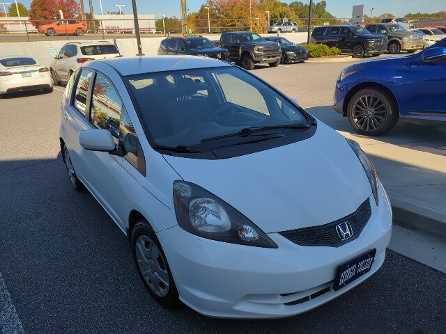 2013 Honda Fit Base photo 2