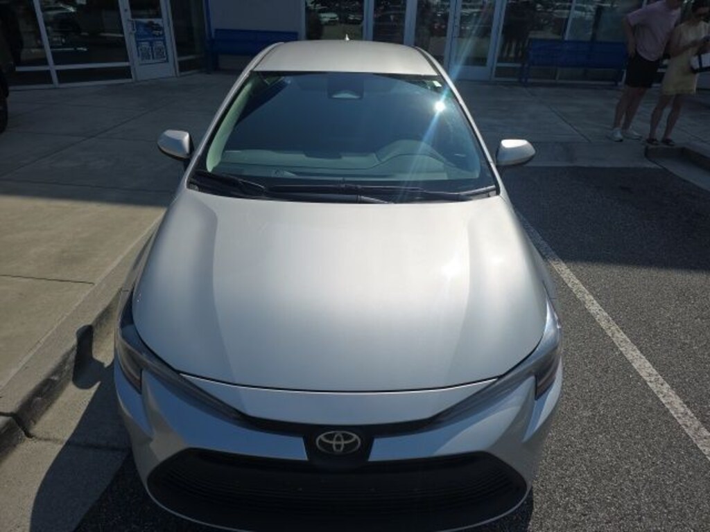 Used 2026 Toyota Corolla LE Sedan