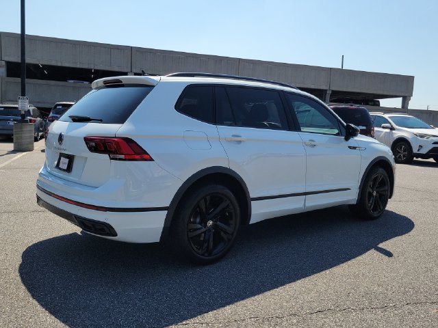 Used 2024 Volkswagen Tiguan 2.0T SE R-Line Black SUV