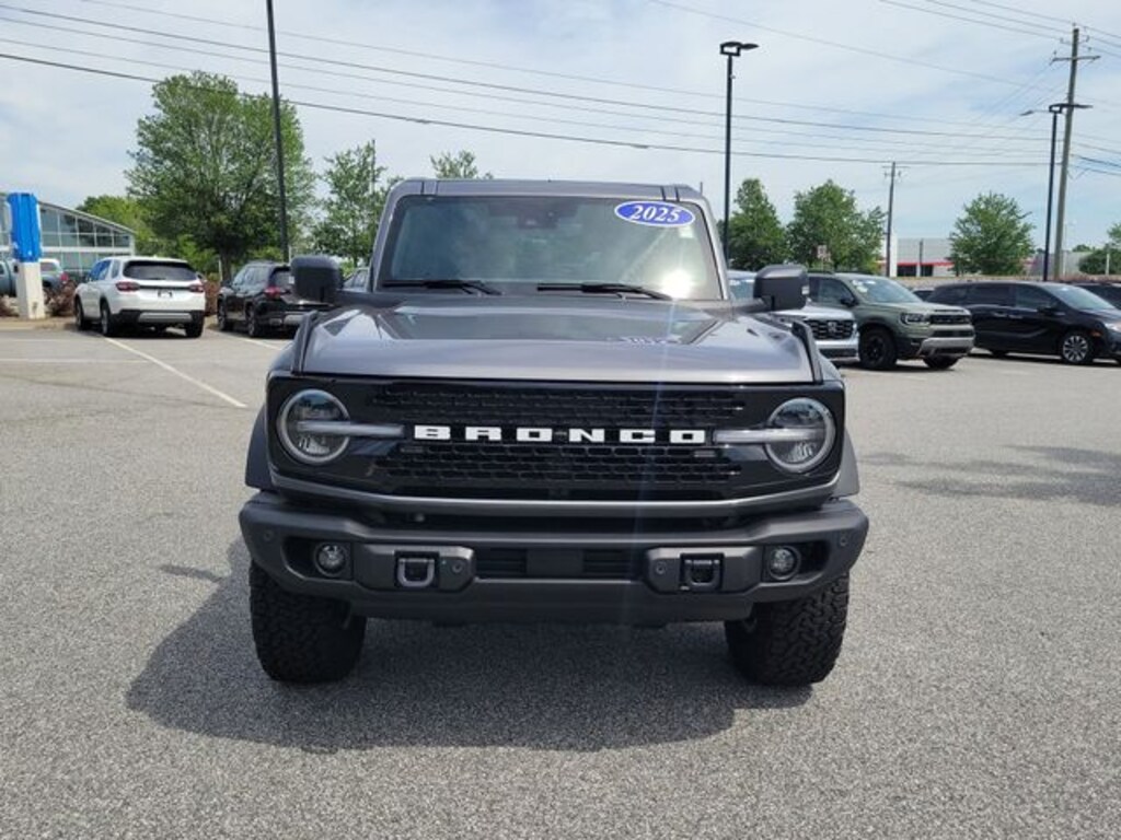 Used 2025 Ford Bronco Badlands SUV