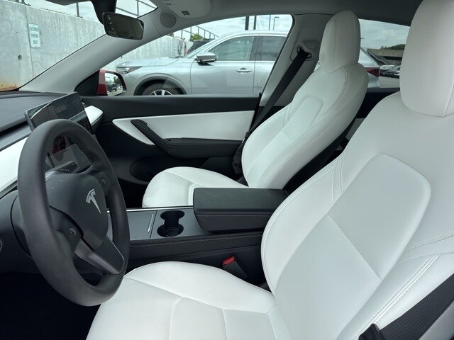 2021 Tesla Model Y Long Range photo 3
