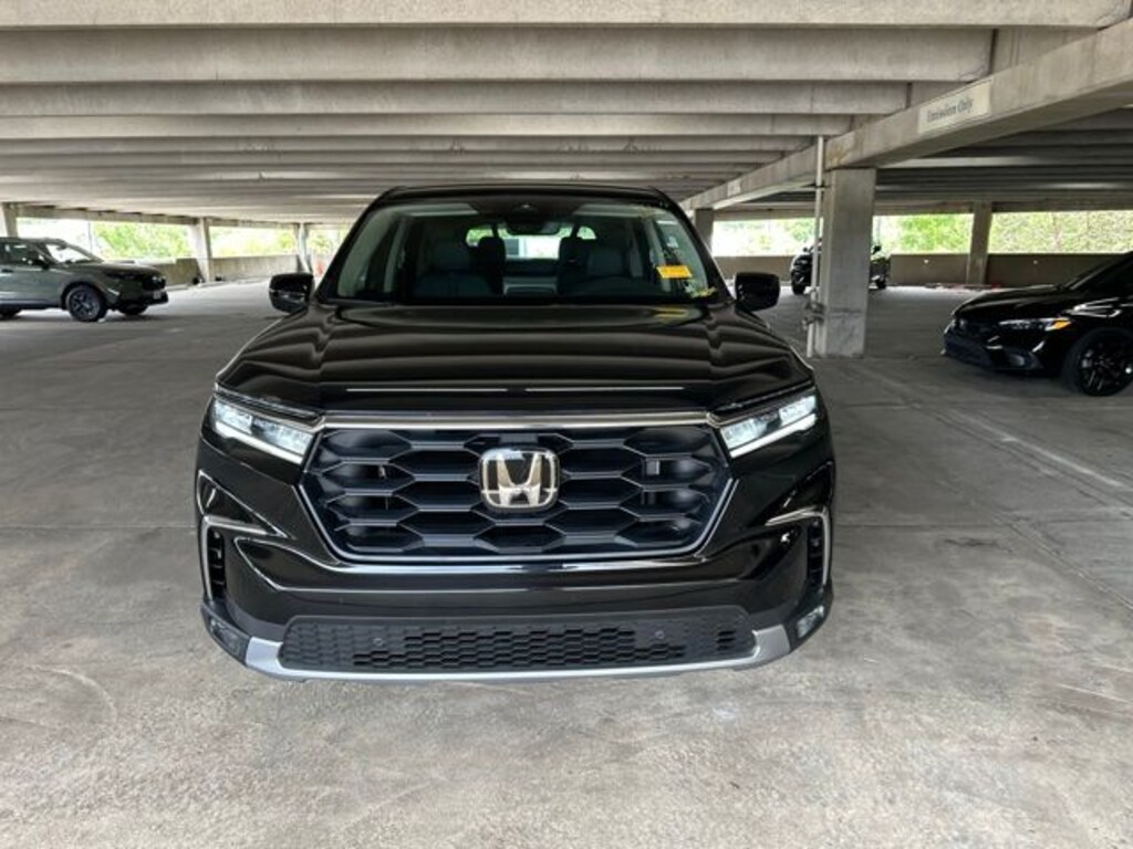 Certified 2025 Honda Pilot EX-L SUV